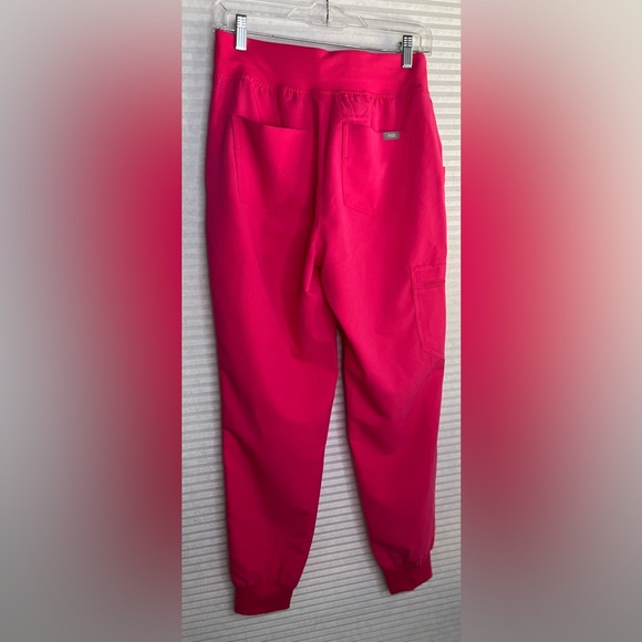 FIGS shocking pink Zamora high waisted joggers Scrubs! Size Small Regular, NEW! - Picture 9 of 13